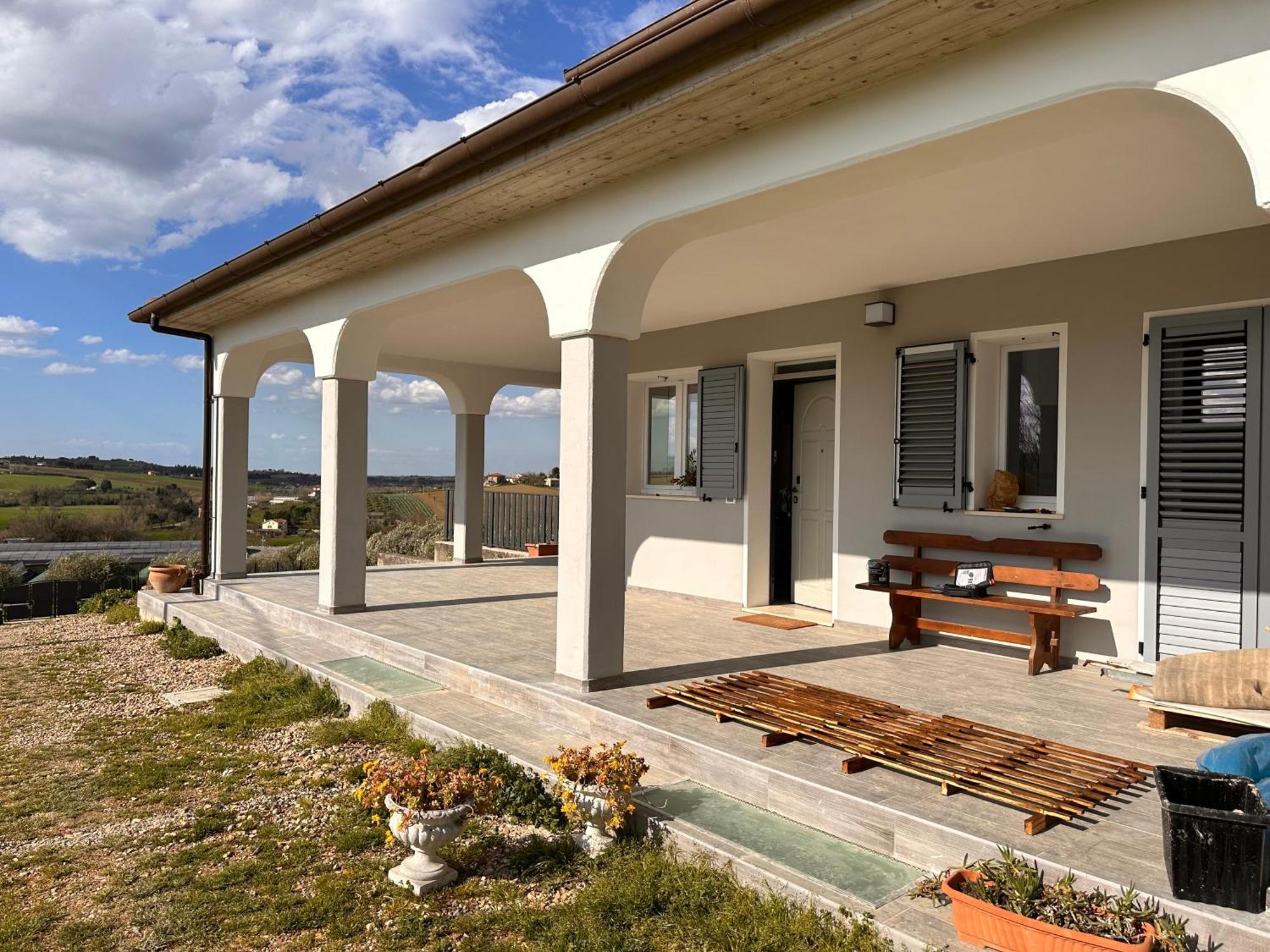 La Sosta Di Guido A Tavullia Bed & Breakfast ภายนอก รูปภาพ